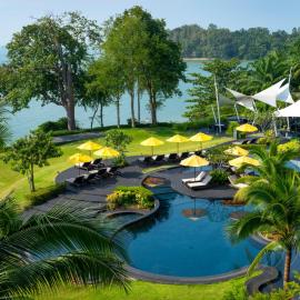 The ShellSea Krabi I Luxury Beach Front Resort & Pool Villa, ξενοδοχείο σε Ao Nam Mao