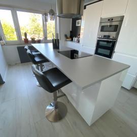 Wohnung Messe, Airport, Outlet Metzingen, hotel em Steinenbronn