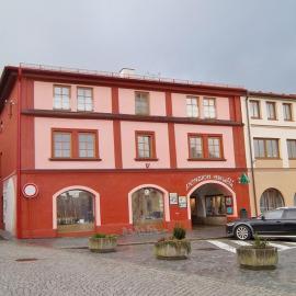 Penzion Adler, hotel em Dobruška