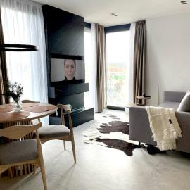 HEAVEN HILLS 25 - connection of nature and luxury, hotel in Bjelašnica