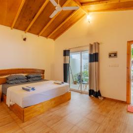 Thoddoo Sun Sky Inn, Maldives, hotel u gradu Thoddoo