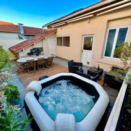 Cannes, mer à 500 m, maison rare