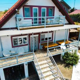 Vila Bucuria Corbu、コルブのホテル