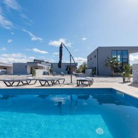 Viesnīca More Exclusive Villas and Spa Virā