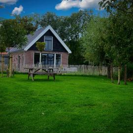 Het Gouwe Boetje, hotel in Hoogwoud