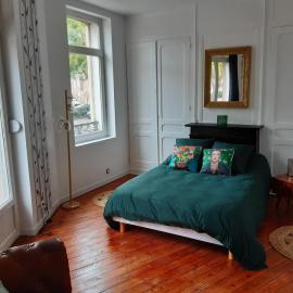 Amiens magnifique appartement Frida, hotel en Amiens