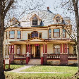 1897 Beekman House Bed and Breakfast