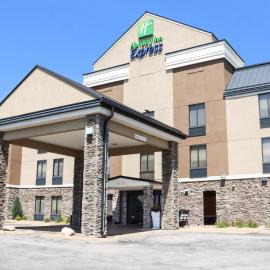 Holiday Inn Express Cedar Rapids - Collins Road by IHG
