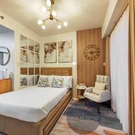 Wooden Aesthetic Fully Furnished Studio at INSPIRIA, khách sạn ở Davao