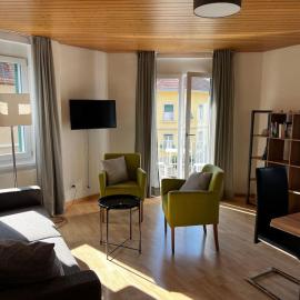 Charmante und zentrale Wohnung am Weiherpark Arbon, hotel in Arbon