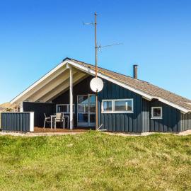 Holiday Home Klægdalen Ringkøbing Xii、リンケビングのホテル