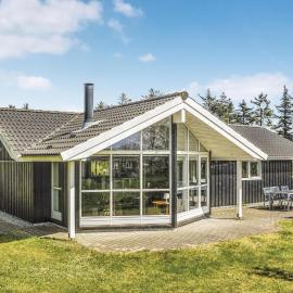 Holiday Home Gl Mælkevej Xii، فندق في بلافاند