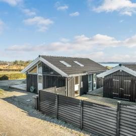 Cozy Home In Fredericia, hotel a Fredericia