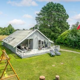Viesnīca Three-Bedroom Holiday Home In Dannemare pilsētā Dannemare
