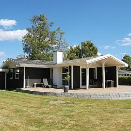 Holiday Home Bredmaj, ξενοδοχείο σε Egernsund