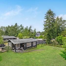2 Bedroom Cozy Home In Væggerløse