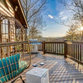 Cherry Log में, होटल Serene Cabin*Mountain Views*Hot Tub*Large Decks