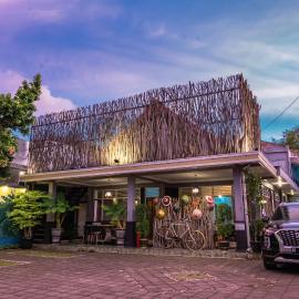 Viesnīca Metro Malioboro Living pilsētā Jogjakarta