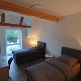 Gästezimmer - Messezimmer - Müllingen, hotel u gradu Zende