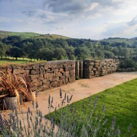 Woodcock Farm Holidays, hotel in Glossop