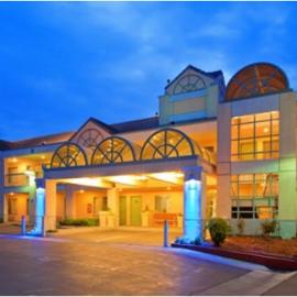 Atherton Park Inn and Suites, хотел в Редуд Сити