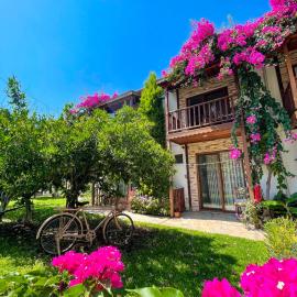 Faralya Misafir Evi, hotel a Faralya