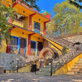 Hotel Rancho Escondito