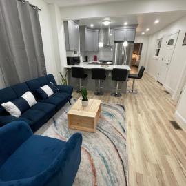 Modern Luxury Apartment near NYC, hotel u gradu Džerzi Siti