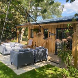 Meadows Lodge