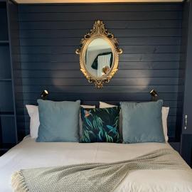 Bothy Farm Stay Sleeps 2 HotTub and Pool Table Children Welcome Ayrshire Rural Retreats
