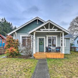 Port Angeles Retreat - 1 Mi to Downtown!