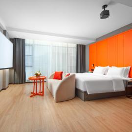 Global Village Riverside Hotel, hotell sihtkohas Guilin