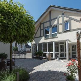 Gästehaus Schmitt, hotel en Appenheim