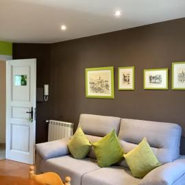 Apartaments La Bonaigua、バレンシア・デ・アヌーのホテル