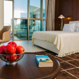 Prima Millennium, hotel in Ra‘ananna