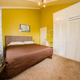 JR Apartments