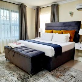 Instahomes by Tru - Villa, hotel v mestu Blantyre