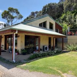 Eastern Reef Cottages, hotel in Port Campbell