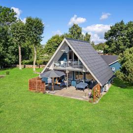 Two-Bedroom Holiday Home In Rudkobing, hotel en Spodsbjerg