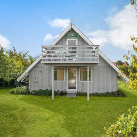 Gorgeous Home In Nexø With Kitchen