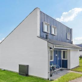 Holiday Home Nørrevang Væggerløse Iv, hotel a Bøtø By