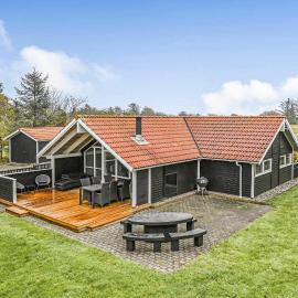 Oksbøl में, होटल Holiday Home Blomstervangen Denm I