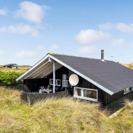 Holiday Home Kr Madsens Vej Hvide Sande Denm, hotel u gradu Havrvig