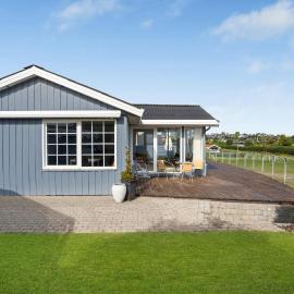 Three-Bedroom Holiday Home In Hejls, hotell i Hejls