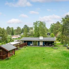 Two-Bedroom Holiday Home In Grasted, hotel sa Græsted