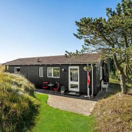 3 Bedroom Lovely Home In Fanø