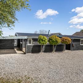 Four-Bedroom Holiday Home In Otterup, hotel v destinácii Otterup