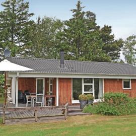 Holiday Home Tobaksvej M-892, hotel Bøtø Byben