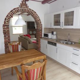 Ferienwohnung Elise im Gulfhof am Kanal