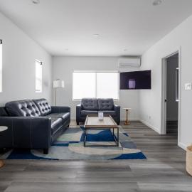 Bungalow w Free Parking 4 min from SoFi, 8min from airport、ロサンゼルスのホテル